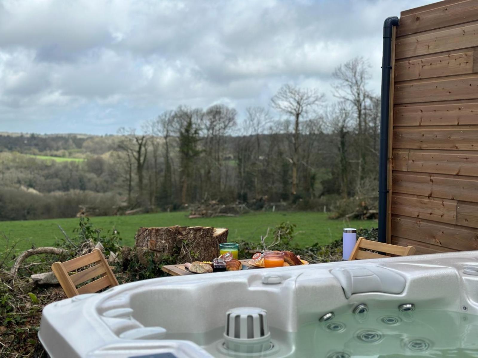 Bannalec La Cabane D'Emma Spa&Sauna Prive מראה חיצוני תמונה
