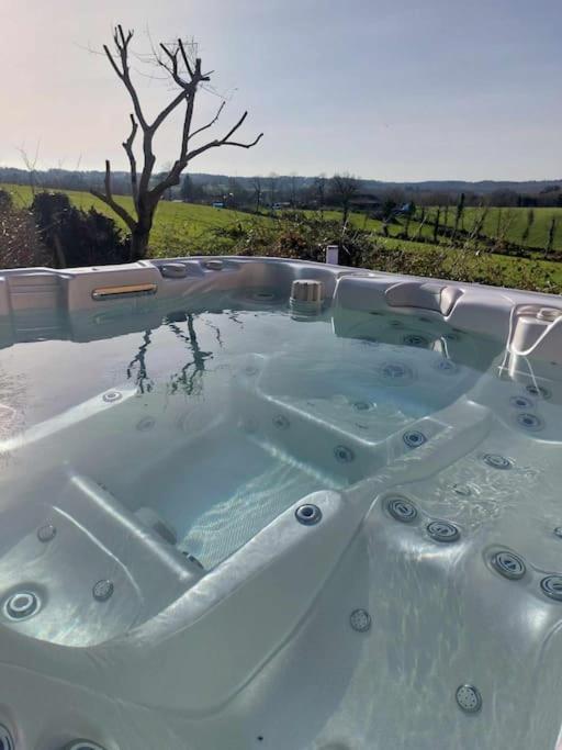 Bannalec La Cabane D'Emma Spa&Sauna Prive מראה חיצוני תמונה